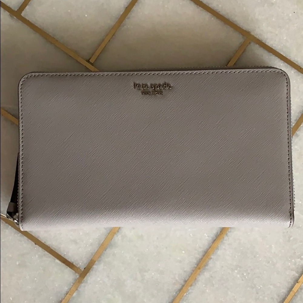 Kate Spade leather travel wallet